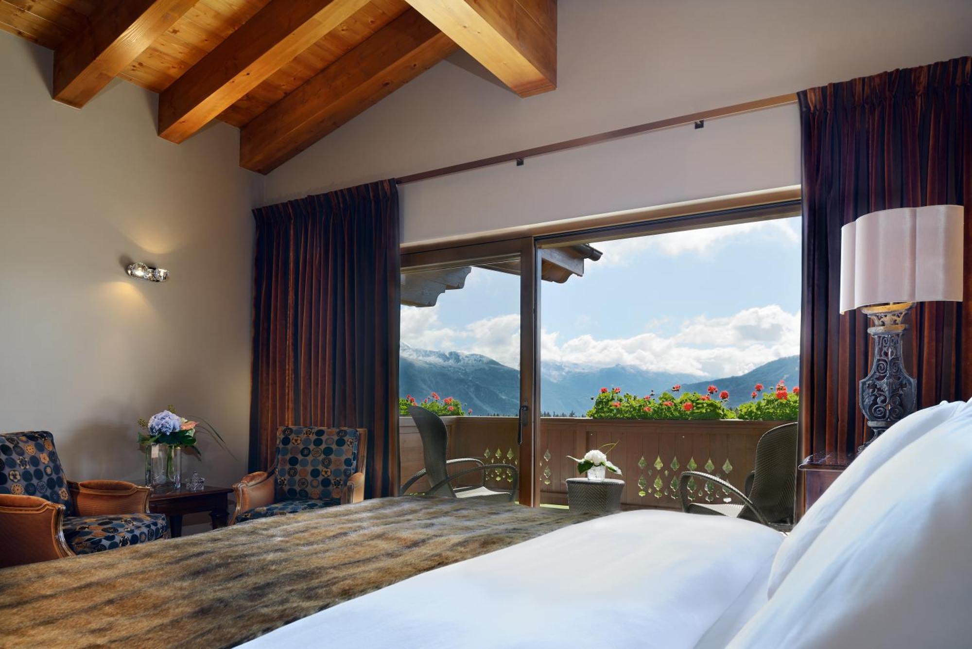 Guarda Golf Hotel & Residences Кран-Монтана Екстер'єр фото